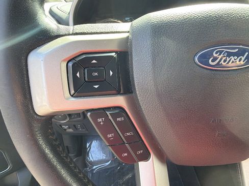 Used 2018 Ford F150 Lariat image 27