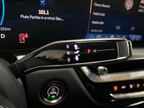 Used 2024 Cadillac Lyriq Sport RWD image 43