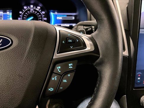 Used 2022 Ford Edge SEL w/ Convenience Package image 18