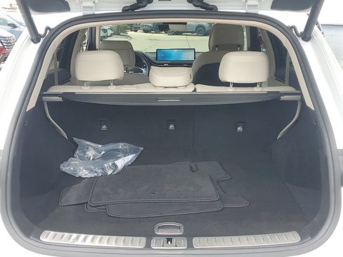 Used 2025 Genesis GV70 2.5T AWD/4WD image 13