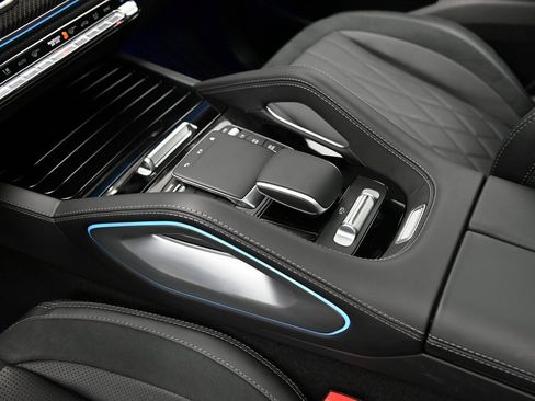 Used 2024 Mercedes-Benz GLE 63 AMG S image 16