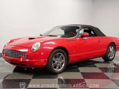 Used 2003 Ford Thunderbird image 5