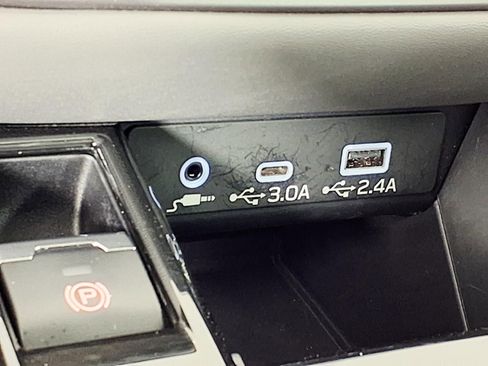 Used 2024 Subaru Outback Onyx Edition XT AWD/4WD image 23