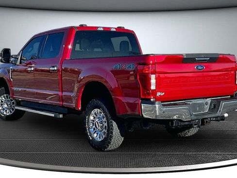 Used 2021 Ford F250 XLT w/ XLT Premium Package image 4