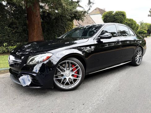 Used 2018 Mercedes-Benz E 63 AMG S image 3