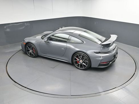 Certified 2026 Porsche 911 GTS image 38