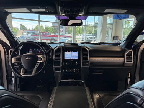 Used 2019 Ford F350 Platinum w/ Platinum Ultimate Package AWD/4WD image 16