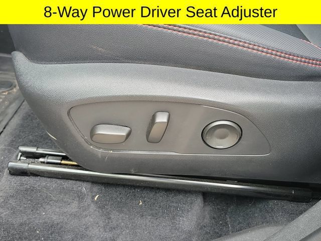 Used 2025 Chevrolet Traverse RS w/ LPO, Floor Liner Package AWD/4WD image 22