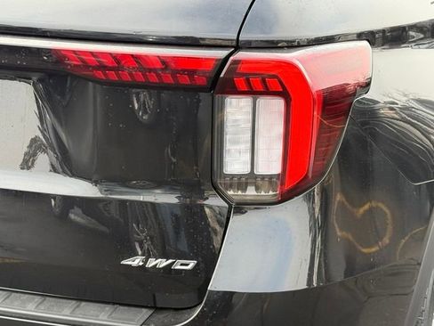 New 2026 Ford Explorer ST-Line image 7