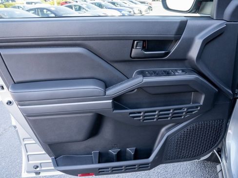 New 2025 Toyota Tacoma SR5 image 11