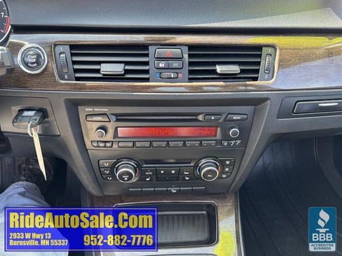 Used 2011 BMW 328i xDrive Coupe AWD/4WD image 16