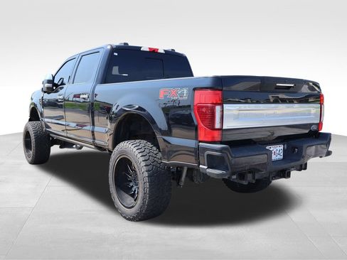 Used 2021 Ford F250 Platinum w/ FX4 Off-Road Package AWD/4WD image 24
