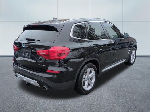 Used 2018 BMW X3 xDrive30i image 3