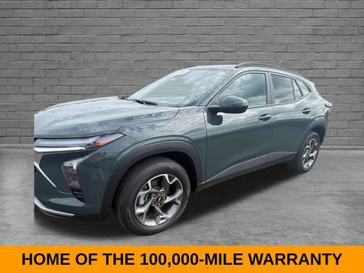 Used 2025 Chevrolet Trax LT