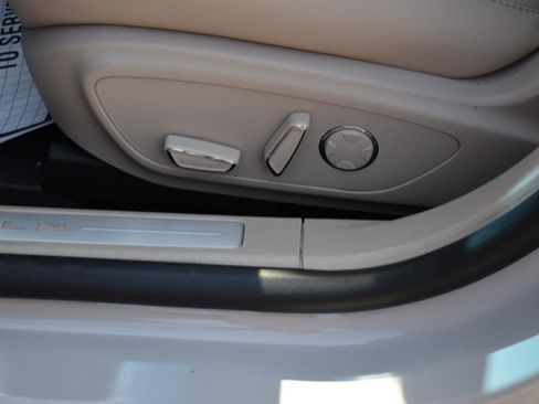 Used 2020 Lincoln MKZ Reserve w/ Elements Package AWD/4WD image 35