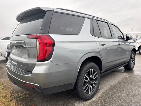 Used 2023 GMC Yukon AT4 image 4