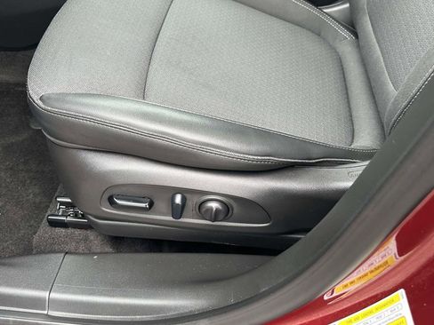 Certified 2023 Buick Encore GX Select w/ Experience Buick Package image 22