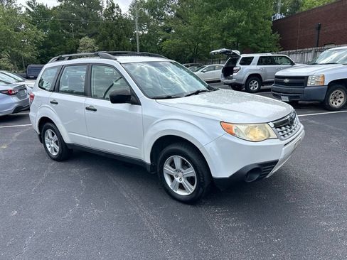 Used 2012 Subaru Forester 2.5X w/ Alloy Wheel Pkg AWD/4WD image 1