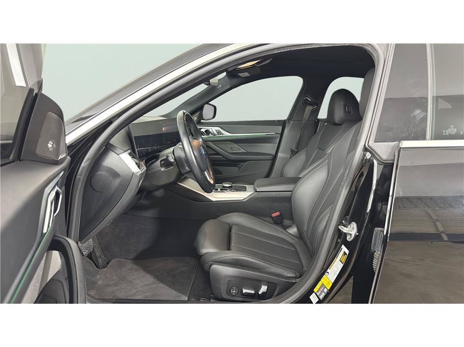 Used 2023 BMW i4 eDrive40 RWD image 7