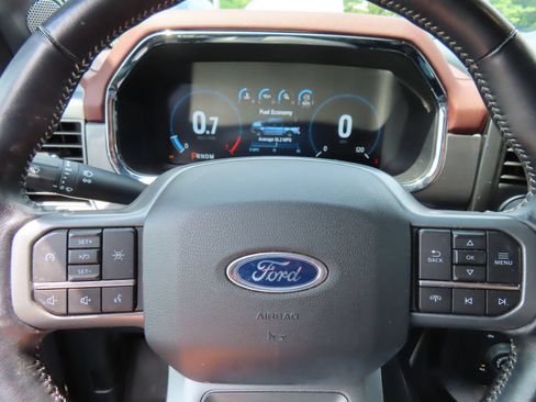 Used 2022 Ford F150 Lariat AWD/4WD image 21