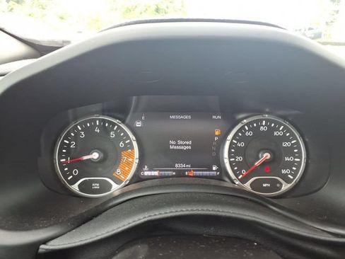 Certified 2023 Jeep Renegade Limited w/ Sun/Sound Group AWD/4WD image 30