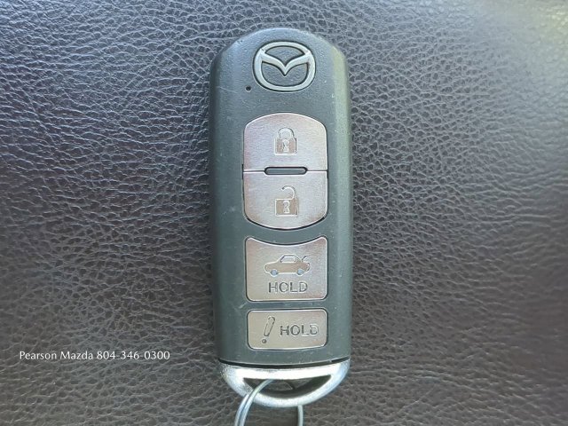 Used 2018 MAZDA MAZDA3 Touring FWD image 27
