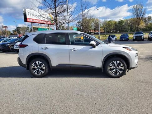 Certified 2023 Nissan Rogue SV w/ SV Premium Package AWD/4WD image 3