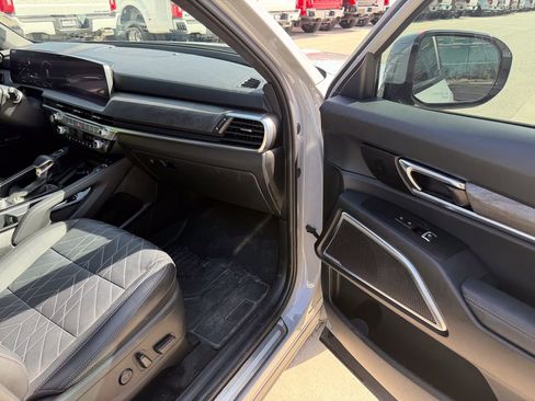 Used 2024 Kia Telluride SX Prestige X-Pro image 19