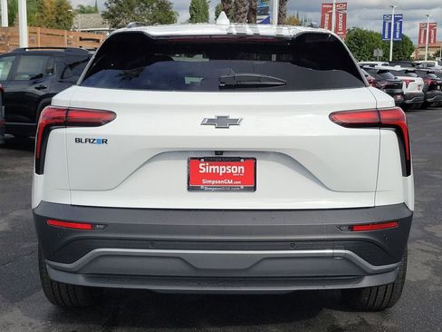 New 2026 Chevrolet Blazer EV LT image 20