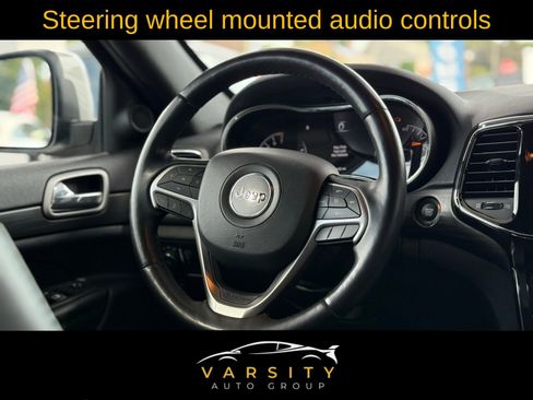 Used 2022 Jeep Grand Cherokee Laredo X AWD/4WD image 20