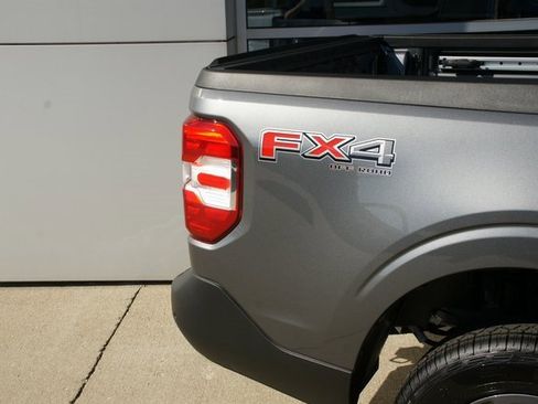 New 2025 Ford Maverick XLT w/ XLT Luxury Package image 11