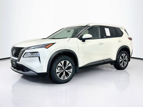 Used 2023 Nissan Rogue SV AWD/4WD image 3