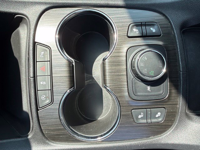 Used 2023 GMC Acadia SLT AWD/4WD image 27