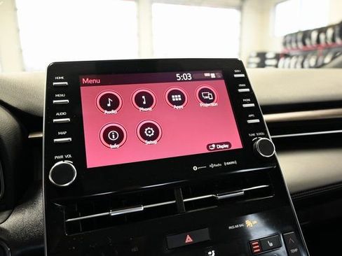 Used 2022 Toyota Avalon XLE FWD image 16