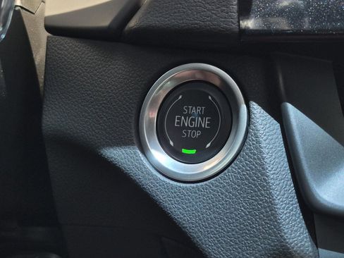 Used 2025 Cadillac CT4 Sport RWD image 25