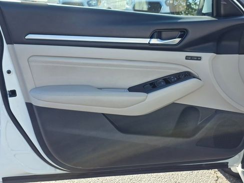 Used 2022 Nissan Altima 2.5 Platinum image 20