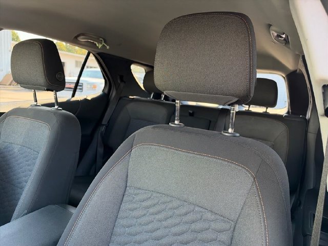 Used 2021 Chevrolet Equinox LT w/ LPO, Floor Liner Package FWD image 21