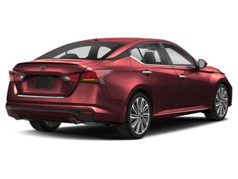 Used 2023 Nissan Altima 2.5 SL image 2