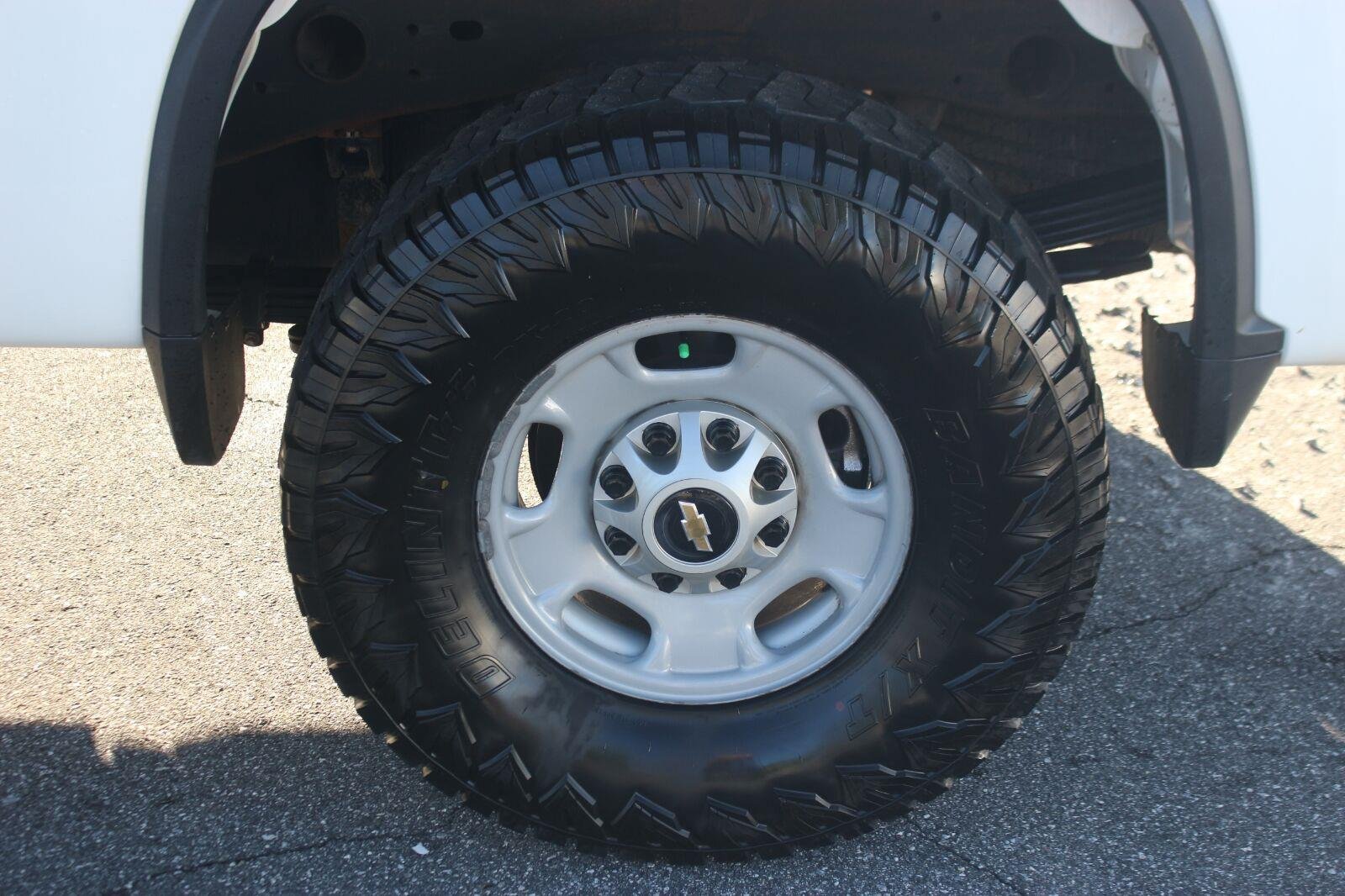 Used 2025 Chevrolet Silverado 2500 W/T w/ WT Convenience Package RWD image 36