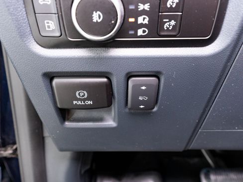 Used 2023 Ford F150 Platinum w/ Equipment Group 701A High AWD/4WD image 44