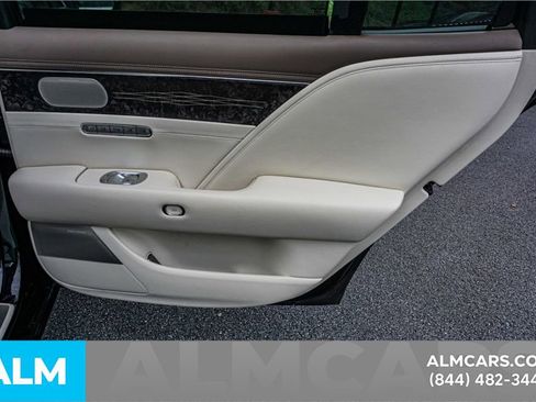 Used 2023 Genesis G90 3.5T image 60