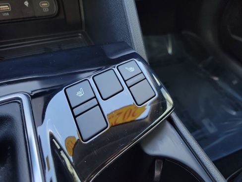 Used 2023 Kia Sportage EX image 26