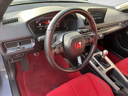 Used 2024 Honda Civic Type R image 10