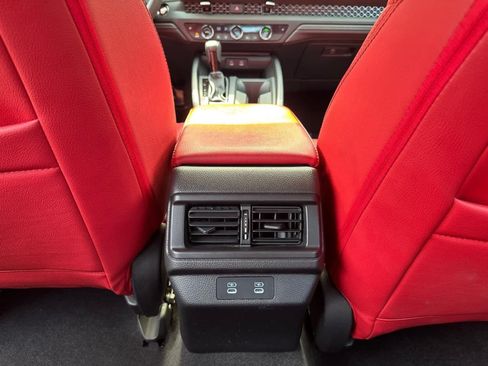 Used 2025 Honda Accord SE image 30