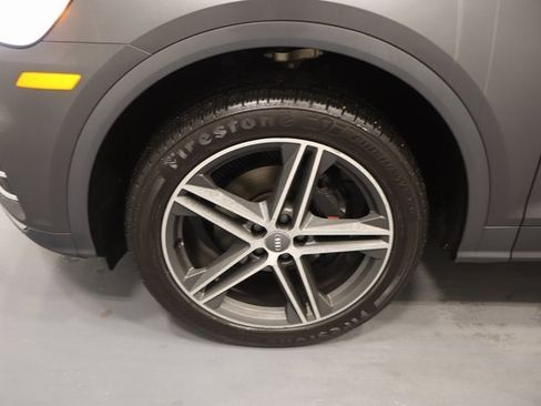 Used 2020 Audi SQ5 Premium Plus image 24