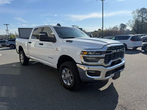 Used 2025 RAM 2500 Big Horn image 8