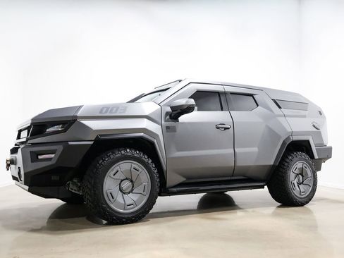 Used 2023 Cadillac Escalade Premium Luxury image 13