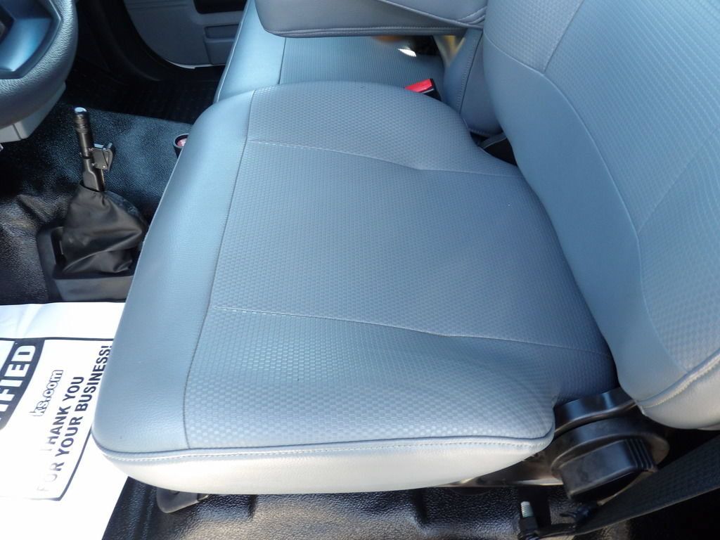 Used 2025 Ford F650 2WD Regular Cab Super Duty image 30