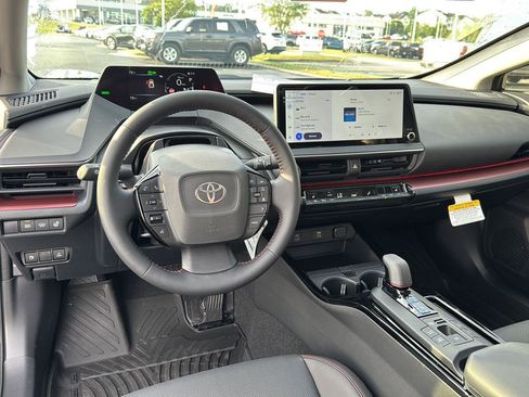 New 2025 Toyota Prius Plug-In Hybrid FWD image 16