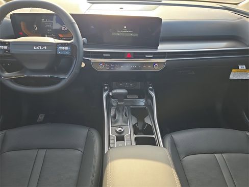 New 2026 Kia Sorento EX image 17